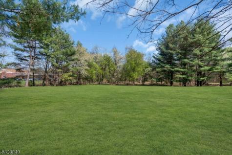 64 Bradley Lane Bridgewater NJ 08807