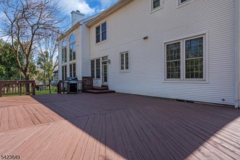 64 Bradley Lane Bridgewater NJ 08807