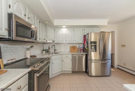 116 Chincopee Road Jefferson NJ 07849