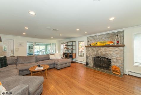 116 Chincopee Road Jefferson NJ 07849