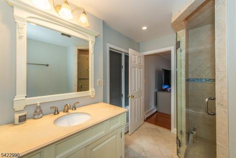 116 Chincopee Road Jefferson NJ 07849