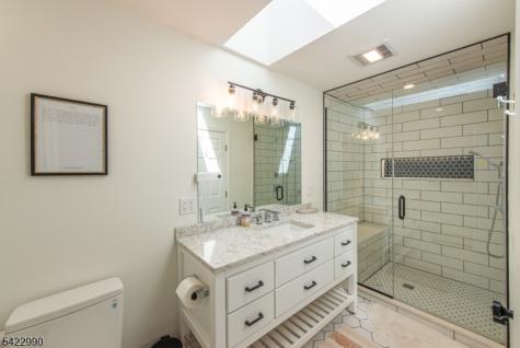 116 Chincopee Road Jefferson NJ 07849