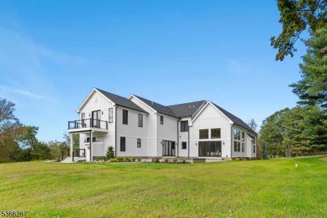 465 Cherry Lane Mendham NJ 07945
