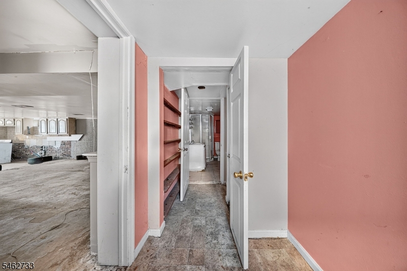 65 Revere Avenue Union NJ 07083