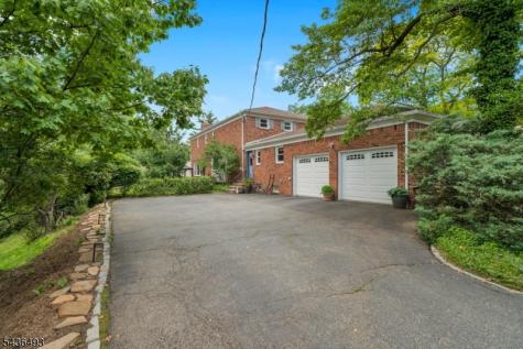 2 Edgewood Avenue N West Orange NJ 07052