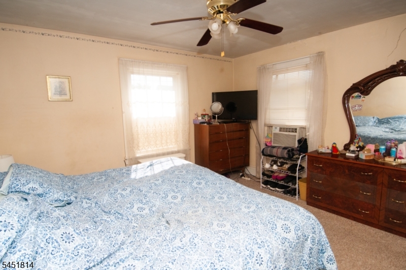 753 Bailey Avenue Elizabeth NJ 07208