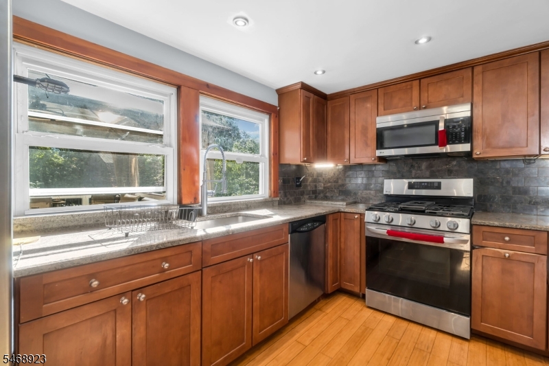 611 Fairfield Avenue Kenilworth NJ 07033