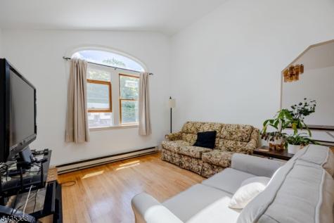 1 Bantry Court Vernon NJ 07422