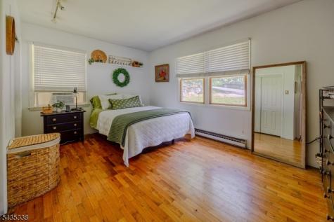 1 Bantry Court Vernon NJ 07422