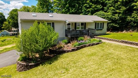 1 Bantry Court Vernon NJ 07422