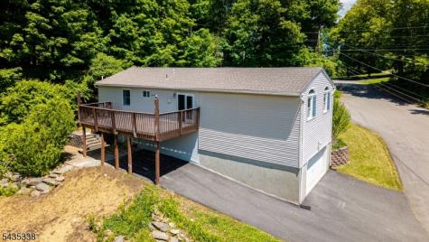 1 Bantry Court Vernon NJ 07422