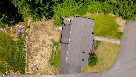 1 Bantry Court Vernon NJ 07422