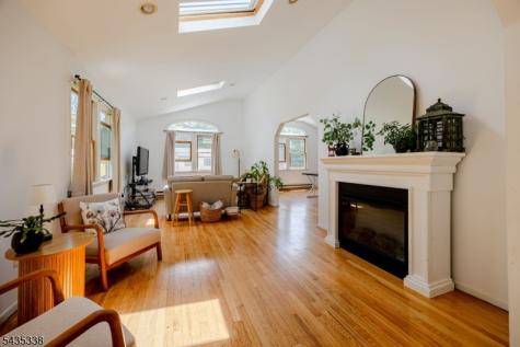 1 Bantry Court Vernon NJ 07422