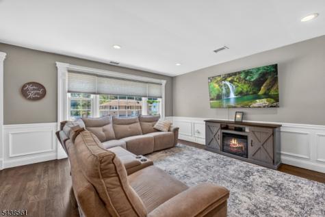 24 Amendola Drive Netcong NJ 07857
