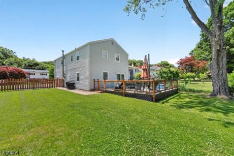 24 Amendola Drive Netcong NJ 07857