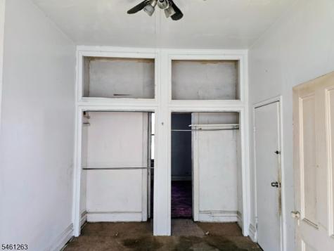 23 Whitman Avenue Jersey City NJ 07306