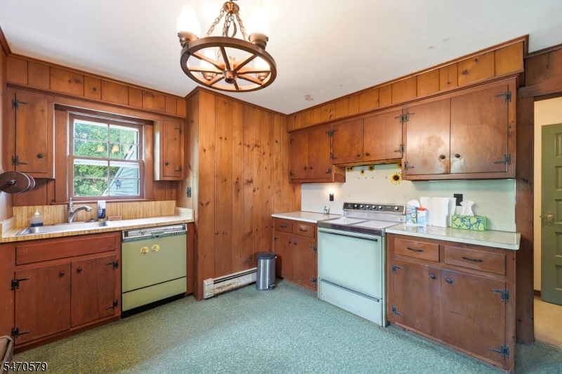 14 Sand Spring Road Morris NJ 07960