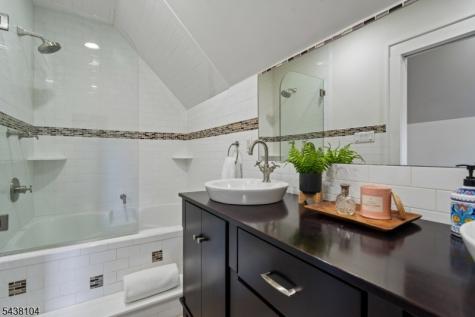 20 Highland Place Maplewood NJ 07040