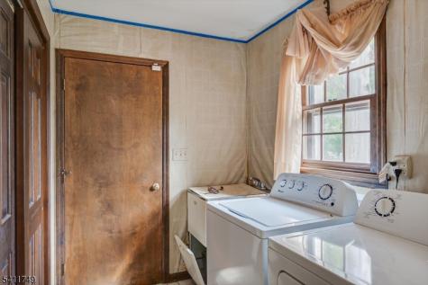 19 Arrowhead Drive Branchburg NJ 08853