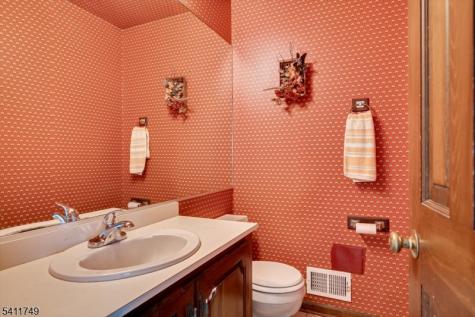19 Arrowhead Drive Branchburg NJ 08853