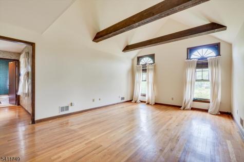 19 Arrowhead Drive Branchburg NJ 08853