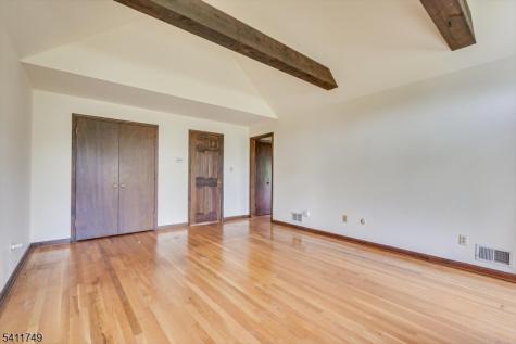 19 Arrowhead Drive Branchburg NJ 08853