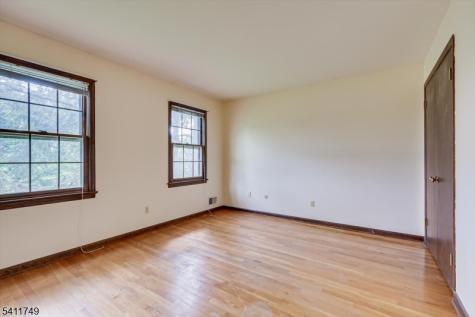 19 Arrowhead Drive Branchburg NJ 08853