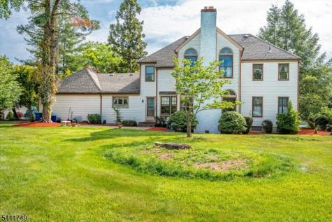 19 Arrowhead Drive Branchburg NJ 08853