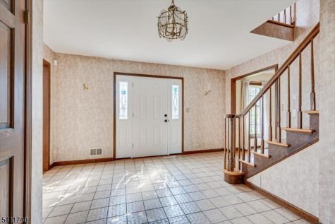 19 Arrowhead Drive Branchburg NJ 08853