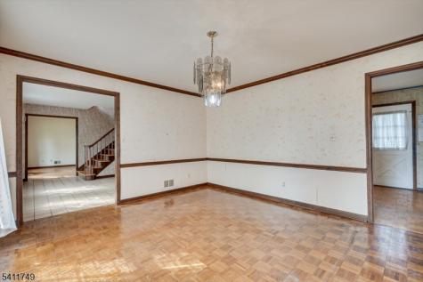 19 Arrowhead Drive Branchburg NJ 08853