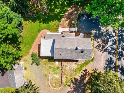 28 Old Clinton Road Raritan NJ 08822
