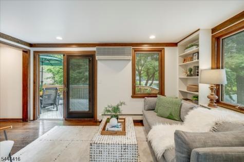 43 Pine Street Millburn NJ 07041