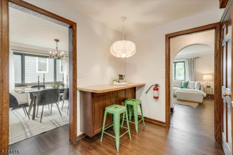 43 Pine Street Millburn NJ 07041