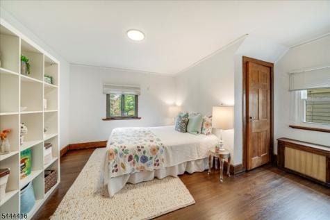43 Pine Street Millburn NJ 07041