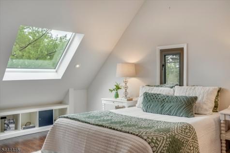 43 Pine Street Millburn NJ 07041