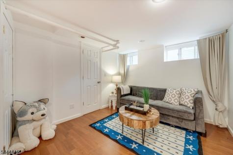 43 Pine Street Millburn NJ 07041