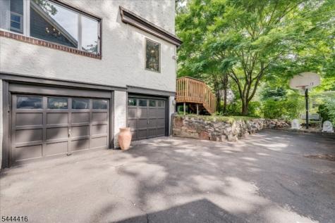 43 Pine Street Millburn NJ 07041
