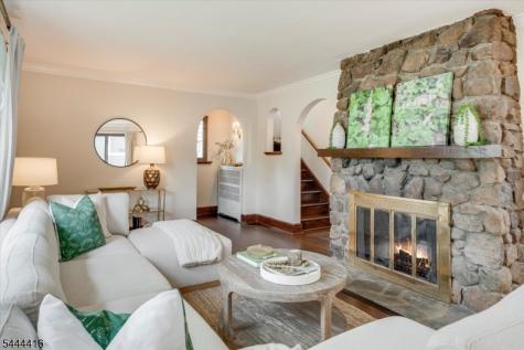 43 Pine Street Millburn NJ 07041