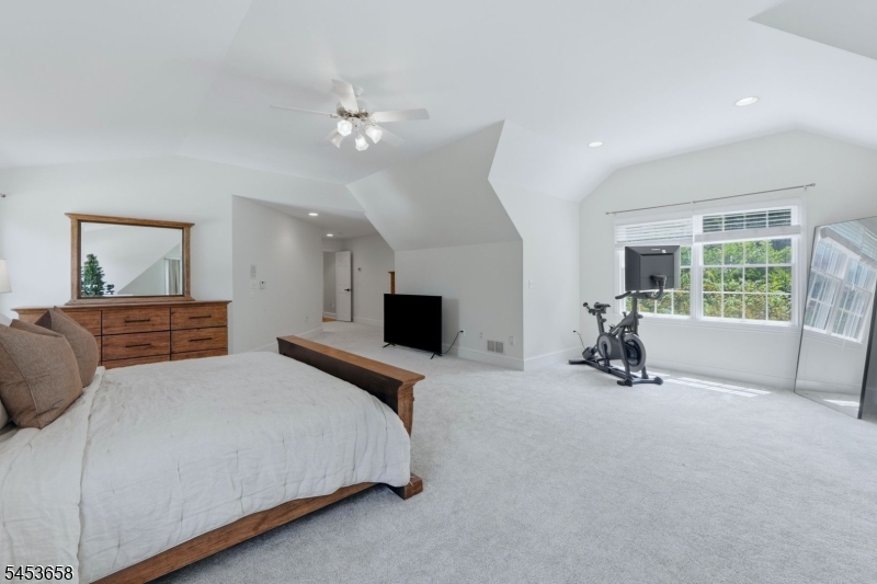 115 Upper Kingtown Road Franklin NJ 08867