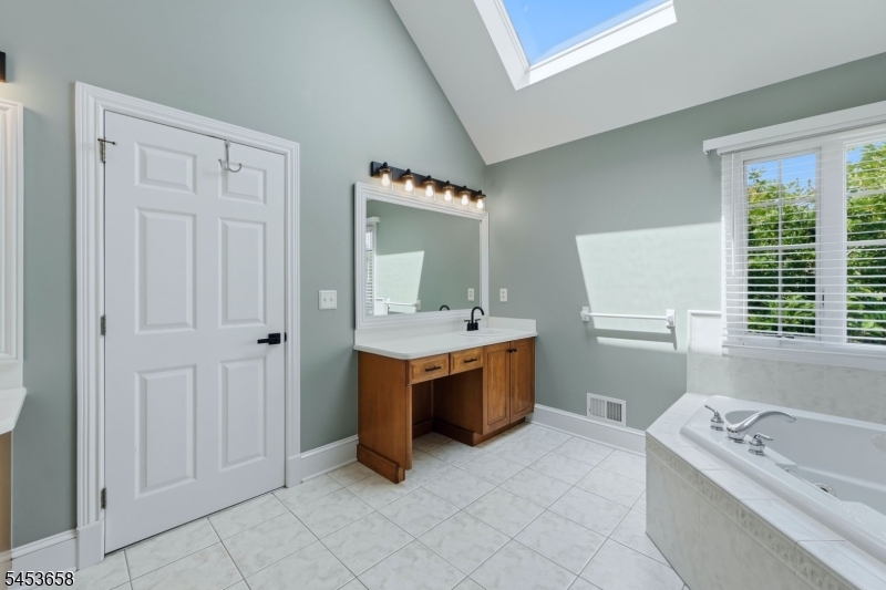 115 Upper Kingtown Road Franklin NJ 08867