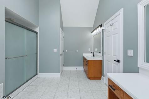 115 Upper Kingtown Road Franklin NJ 08867