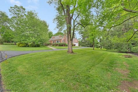 30 Hughes Lane Watchung NJ 07069