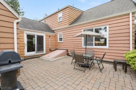 30 Hughes Lane Watchung NJ 07069