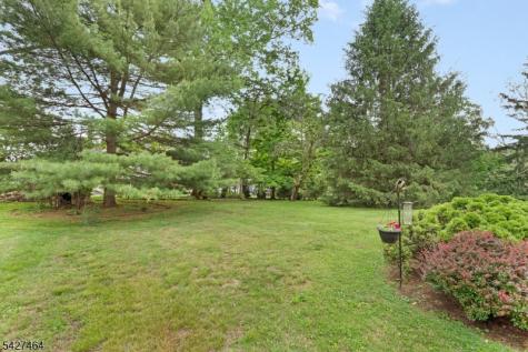 30 Hughes Lane Watchung NJ 07069