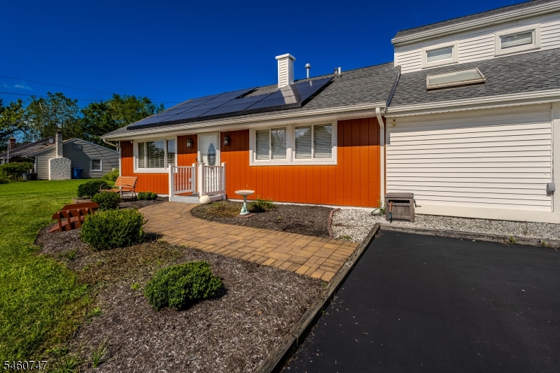 19 Rebecca Place Piscataway NJ 08854