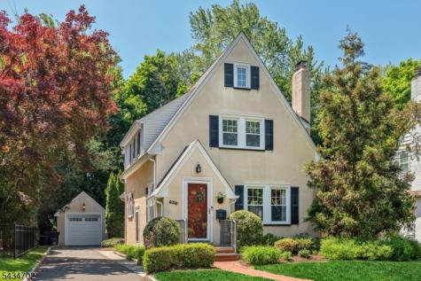 630 Wyndemere Avenue Ridgewood Village NJ 07450