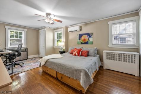 630 Wyndemere Avenue Ridgewood Village NJ 07450