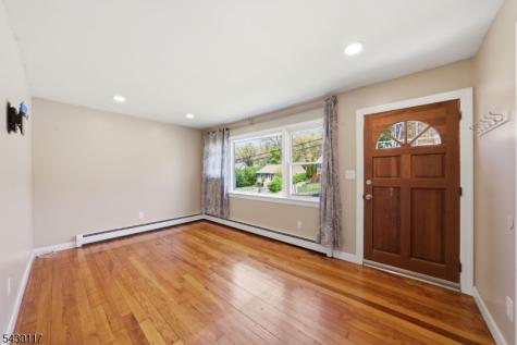 98 Rogers Drive Roxbury NJ 07850