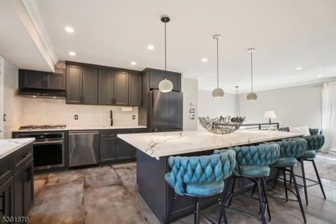 223 Chaucer Drive Berkeley Heights NJ 07922