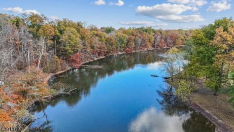 223 Chaucer Drive Berkeley Heights NJ 07922